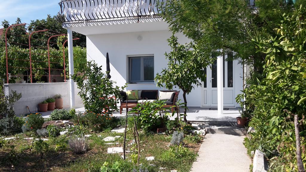 Apartment Kairos Trogir Eksteriør billede